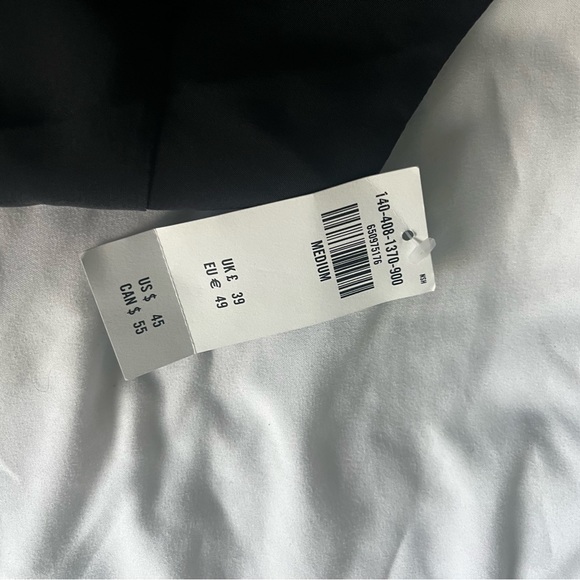 NWT Abercombie black tie halter top - Picture 3 of 4